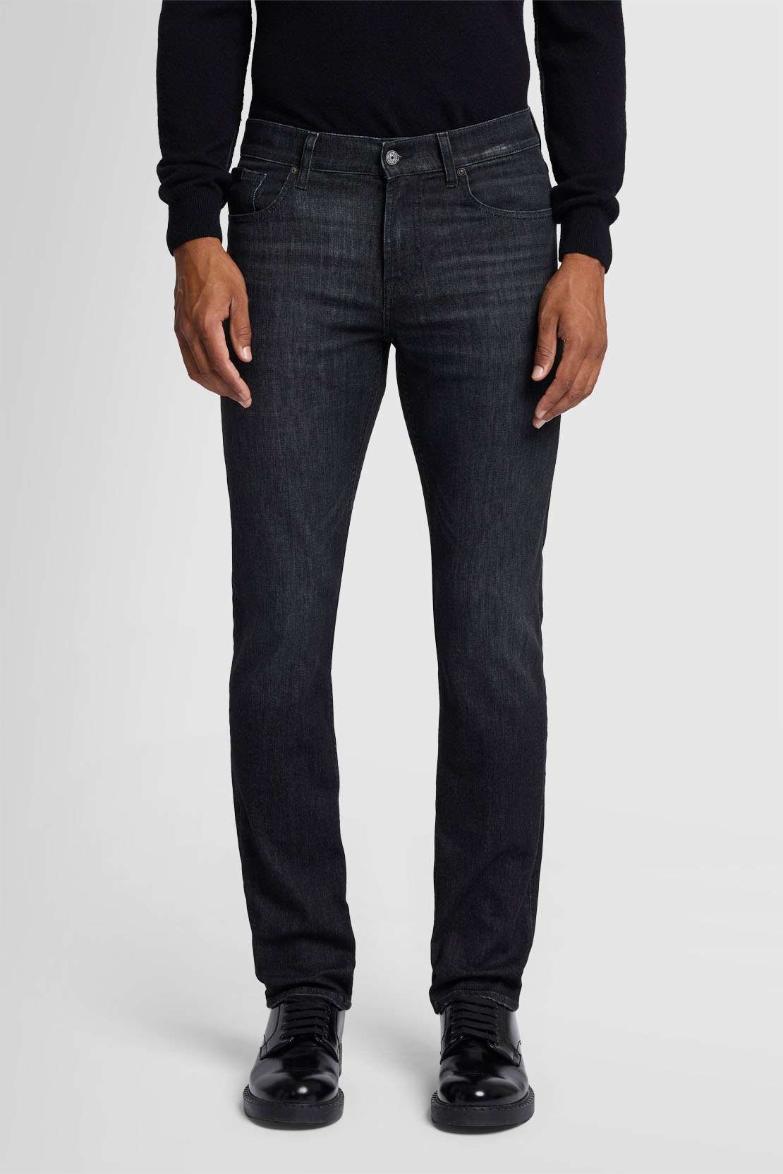 7forallmankind-jeans-014nwr-1.jpg
