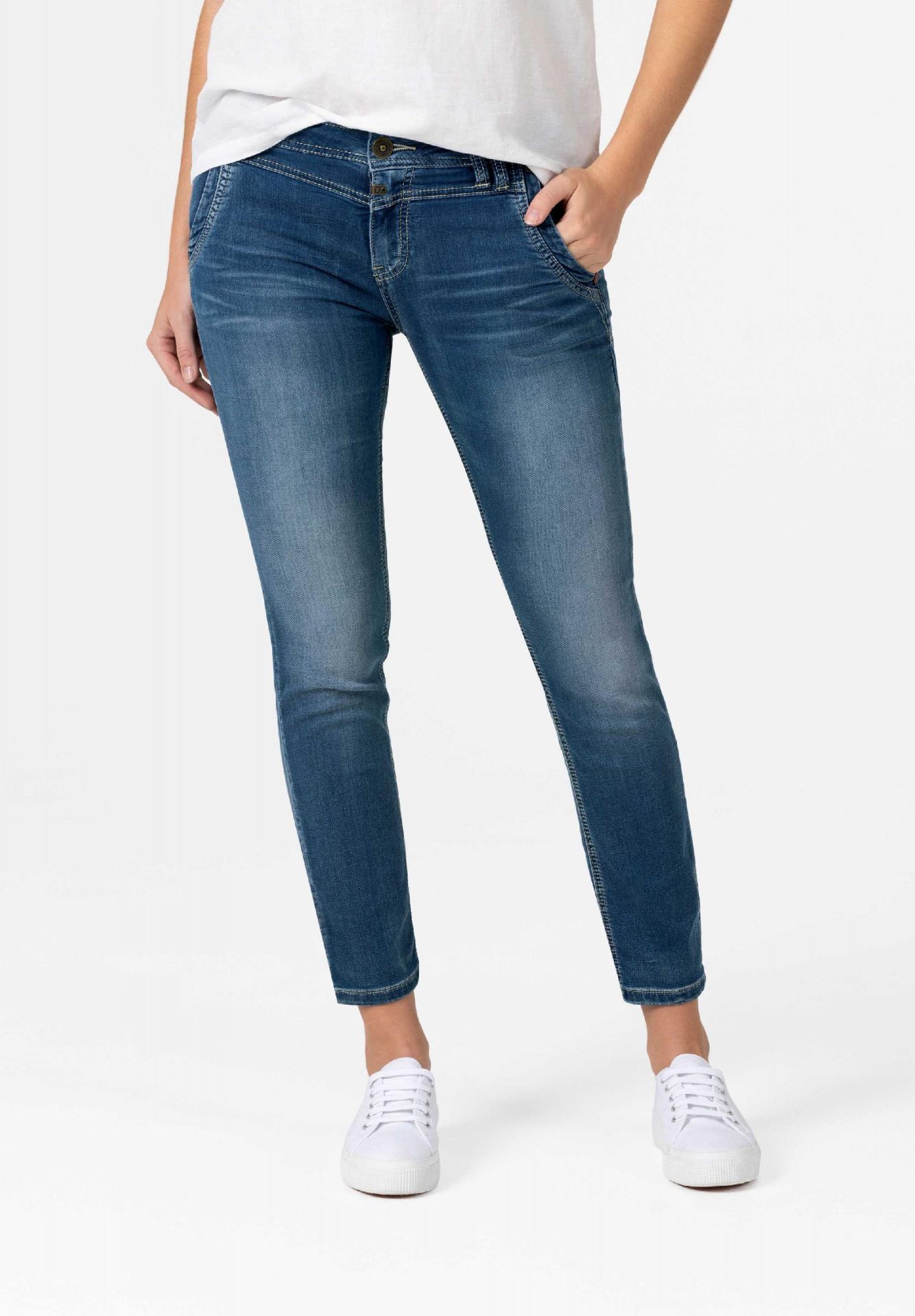 damen-jeans-sale-196qld-1.jpg