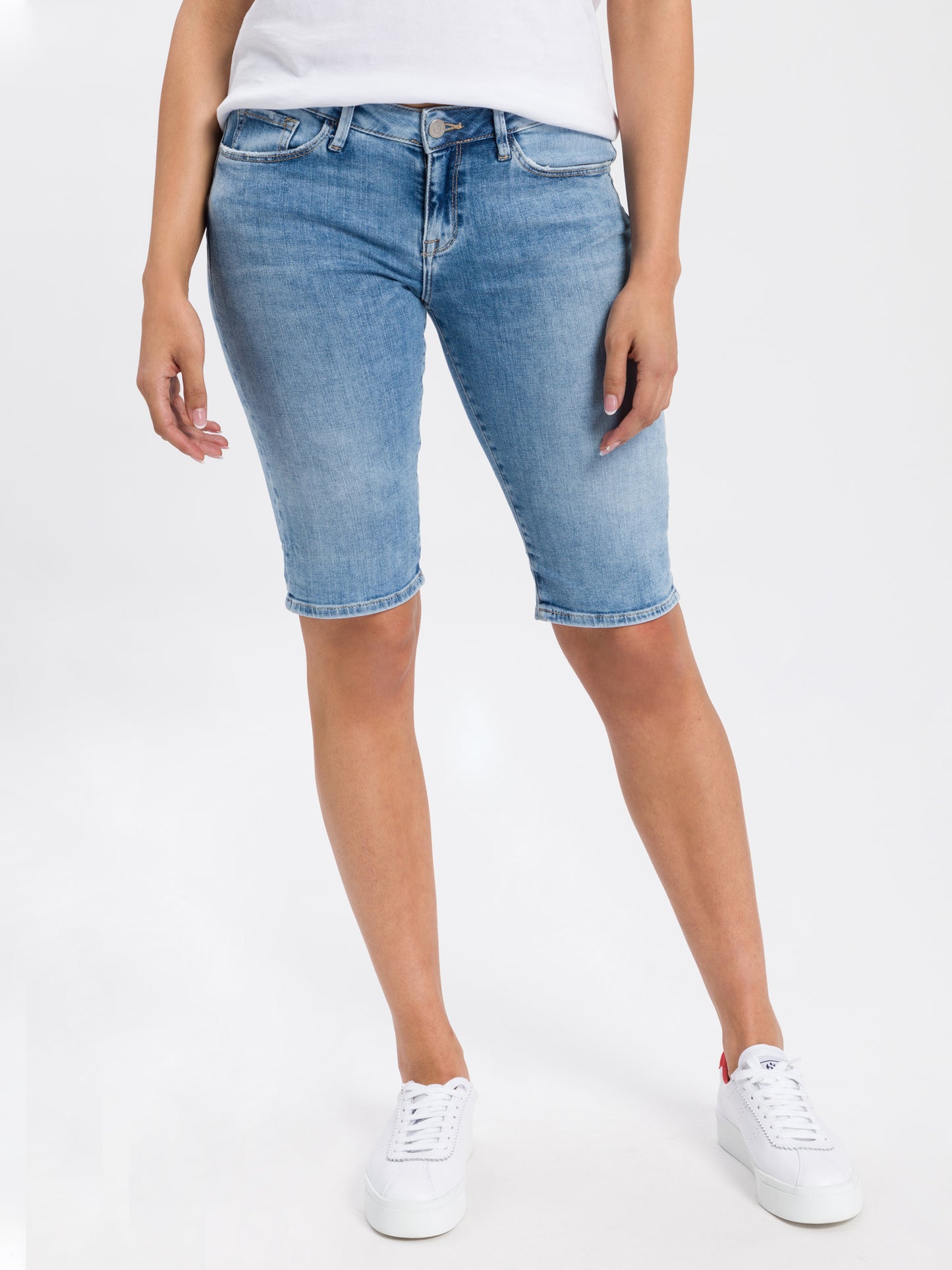 jeans-bermuda-damen-014mtn-1.jpg