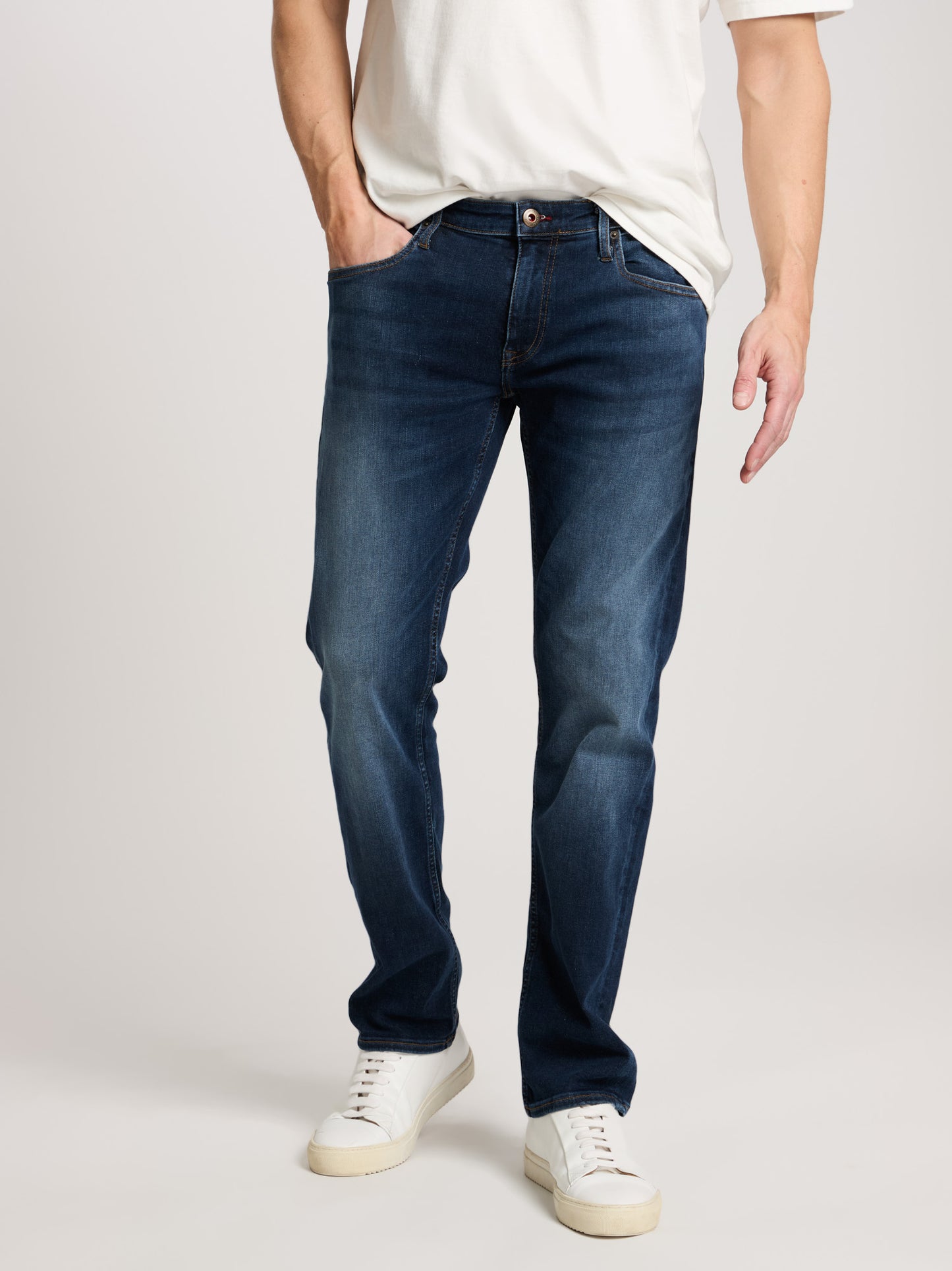 jeans-herren-slim-fit-762atg-1.jpg