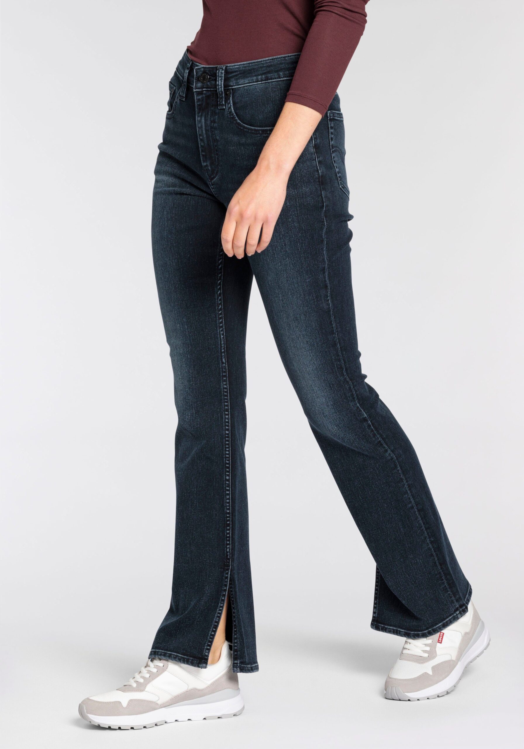 jeans-mit-schlitz-100sre-1.jpg