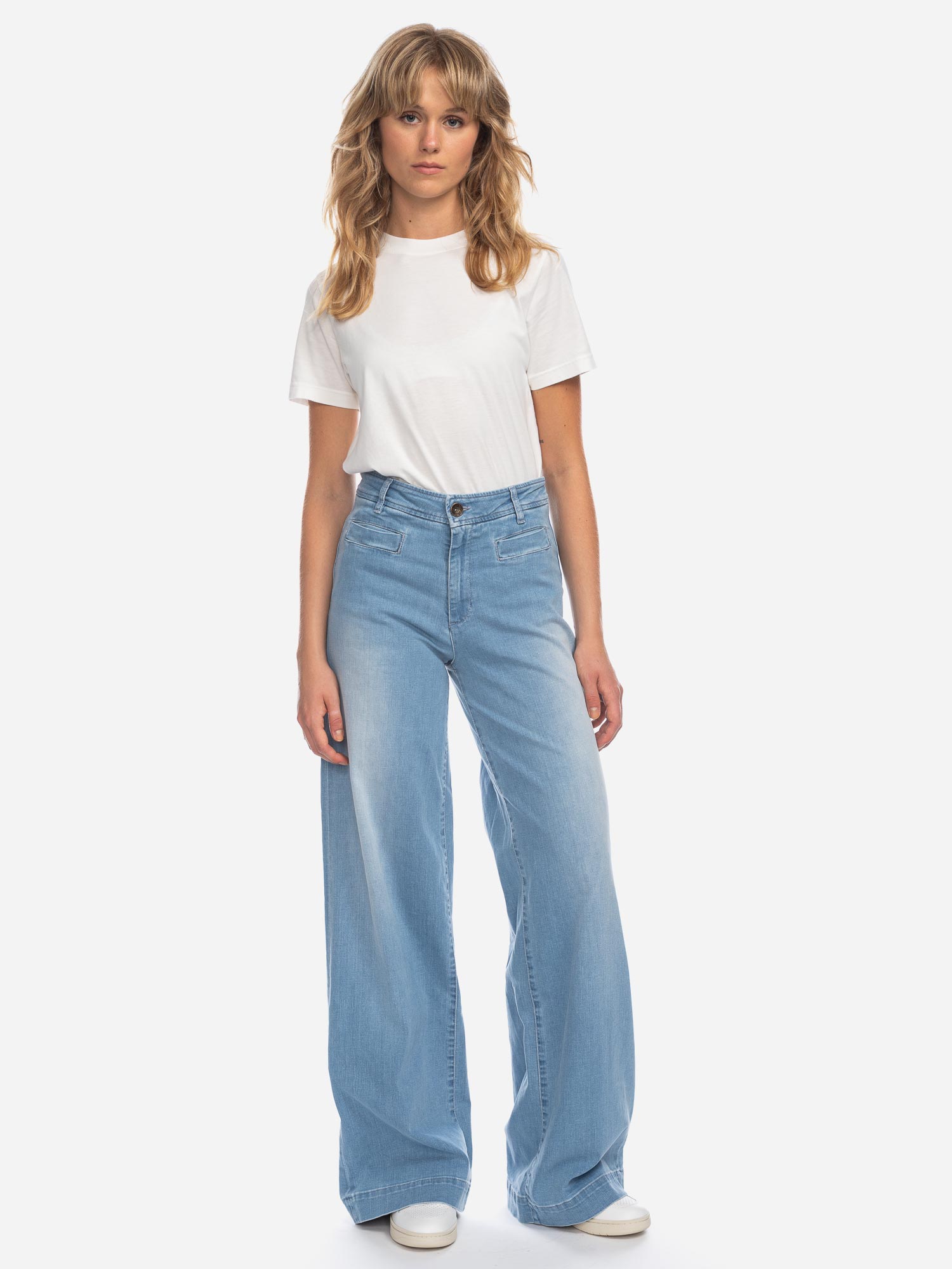 wide-leg-jeans-damen-680mcx-1.jpg